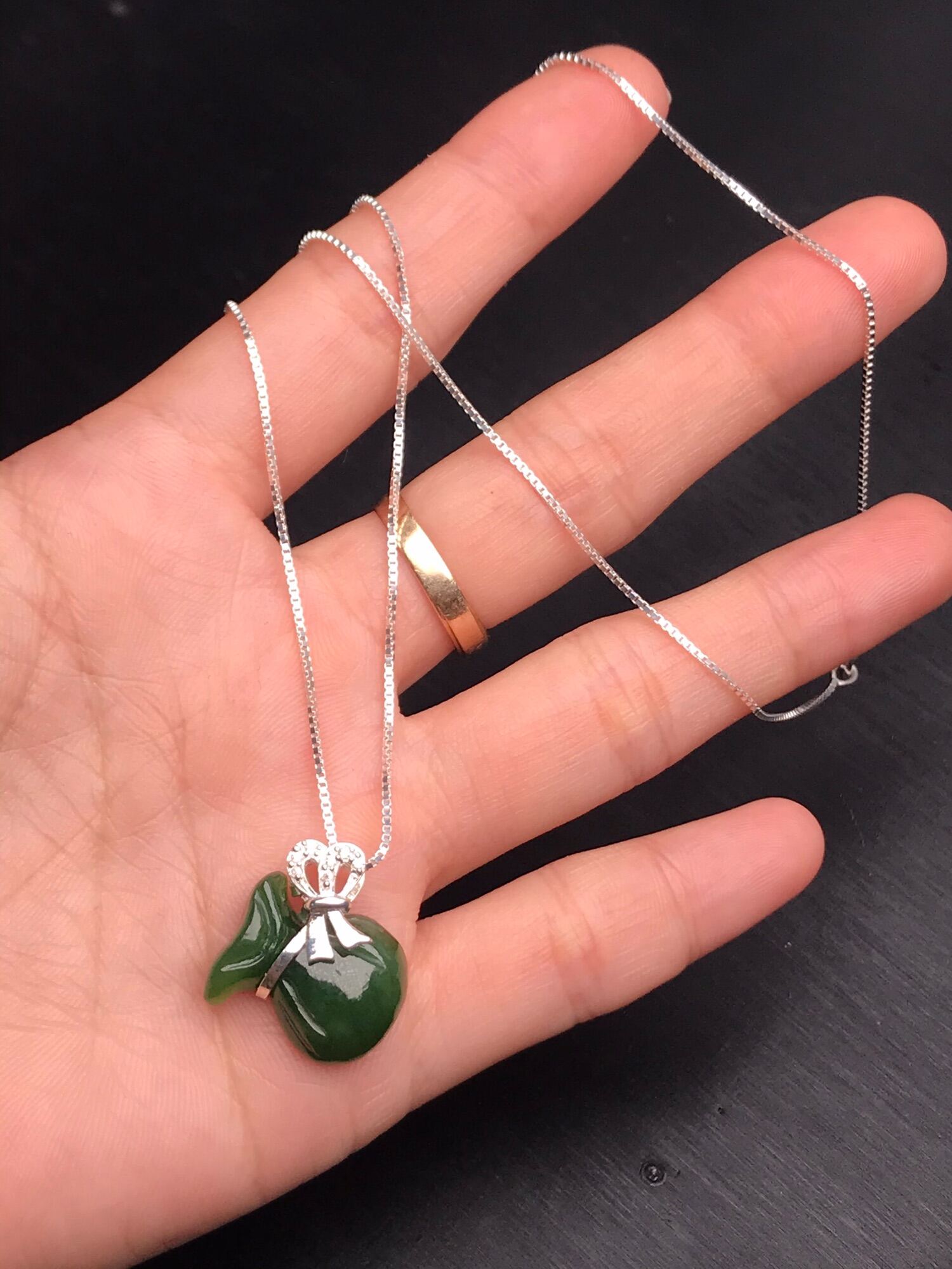 [FreeshipMAX] Mặt dây túi tiền ngọc bích bọc bạc ta
