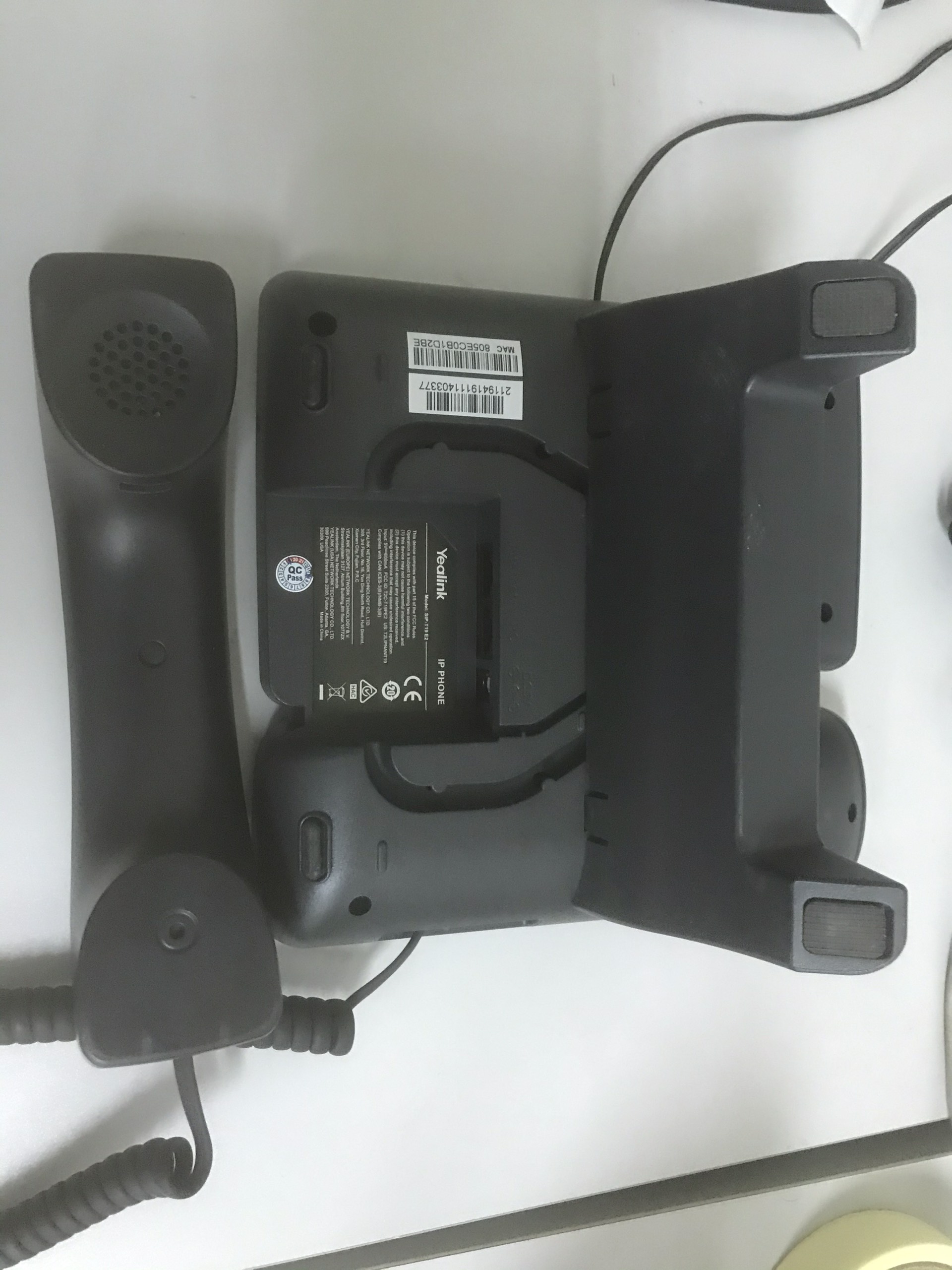 Điện thoại bàn IP Phone Yealink T19 E2
