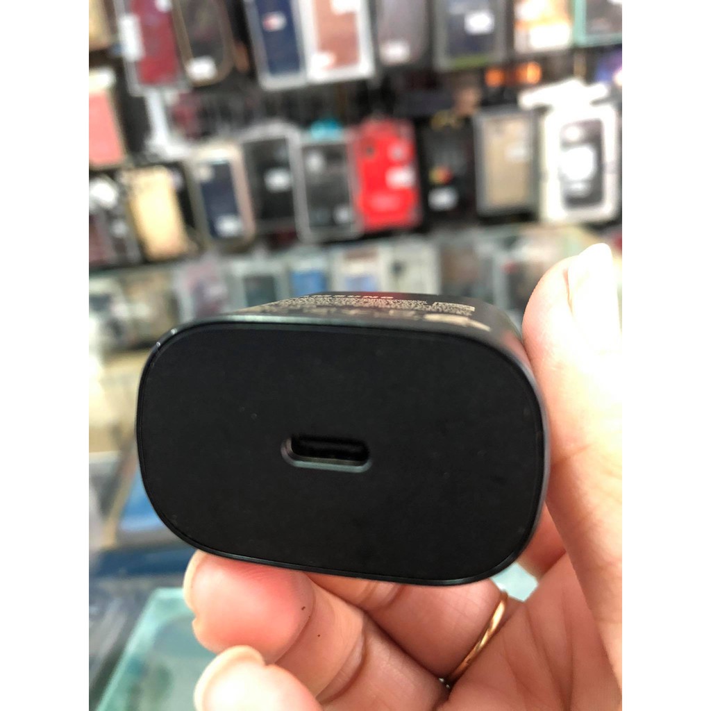 Samsung Galaxy S21 ultra fast-charging 25W adapter
