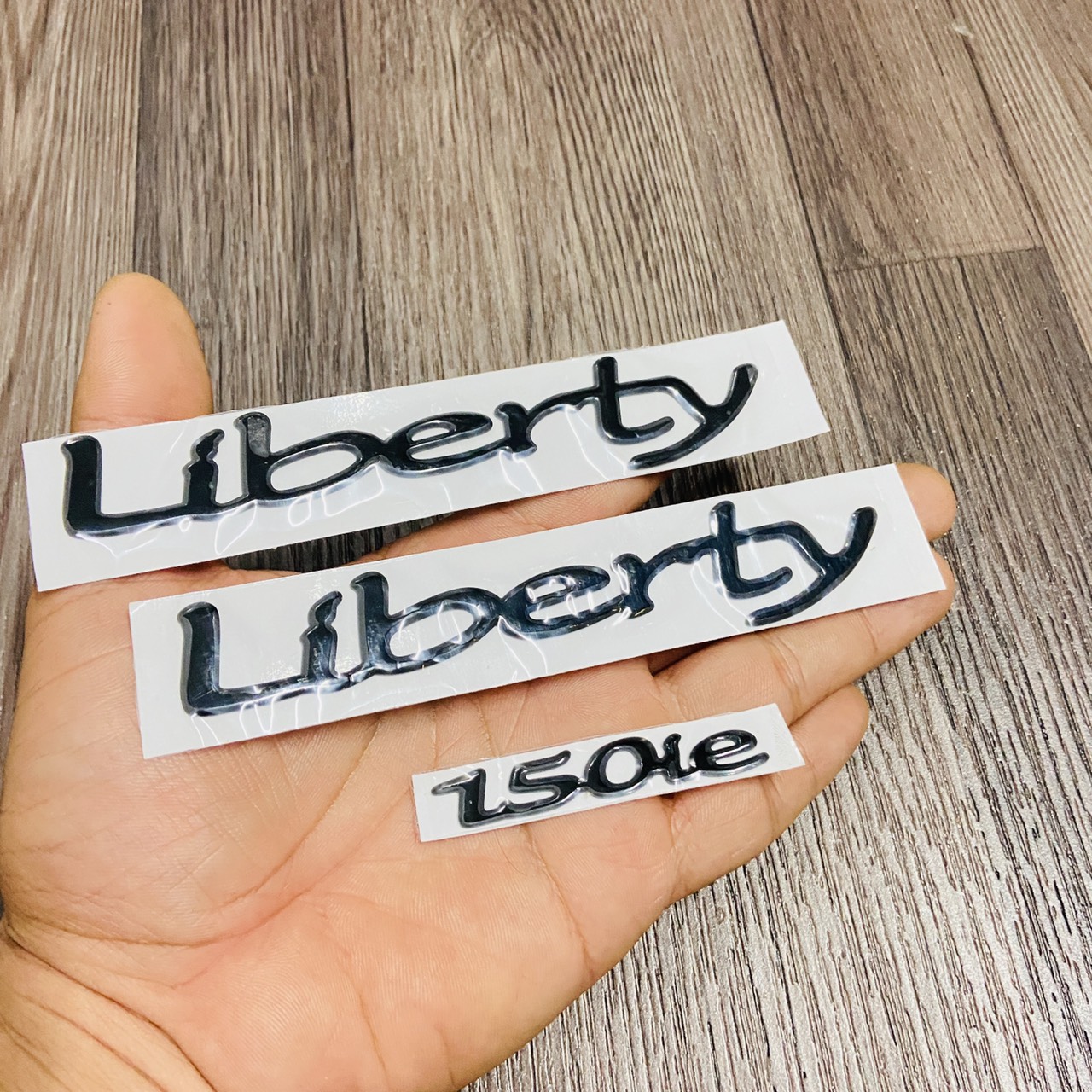 Bộ tem chữ dán full xe liberty hàng đẹp