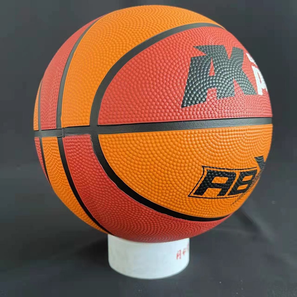 Quả bóng rổ cao su AKpro ABX2 thiết kế bắt mắt, độ này ổn định, độ bền