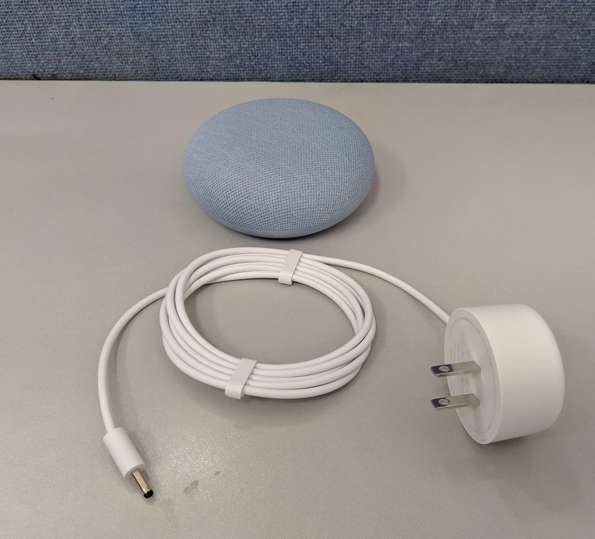 Google Nest Mini - Loa thông minh thế hệ thứ 2 của Google Home Mini