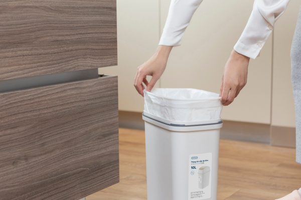 Thùng rác nắp lật Hiro 5L - INOCHI