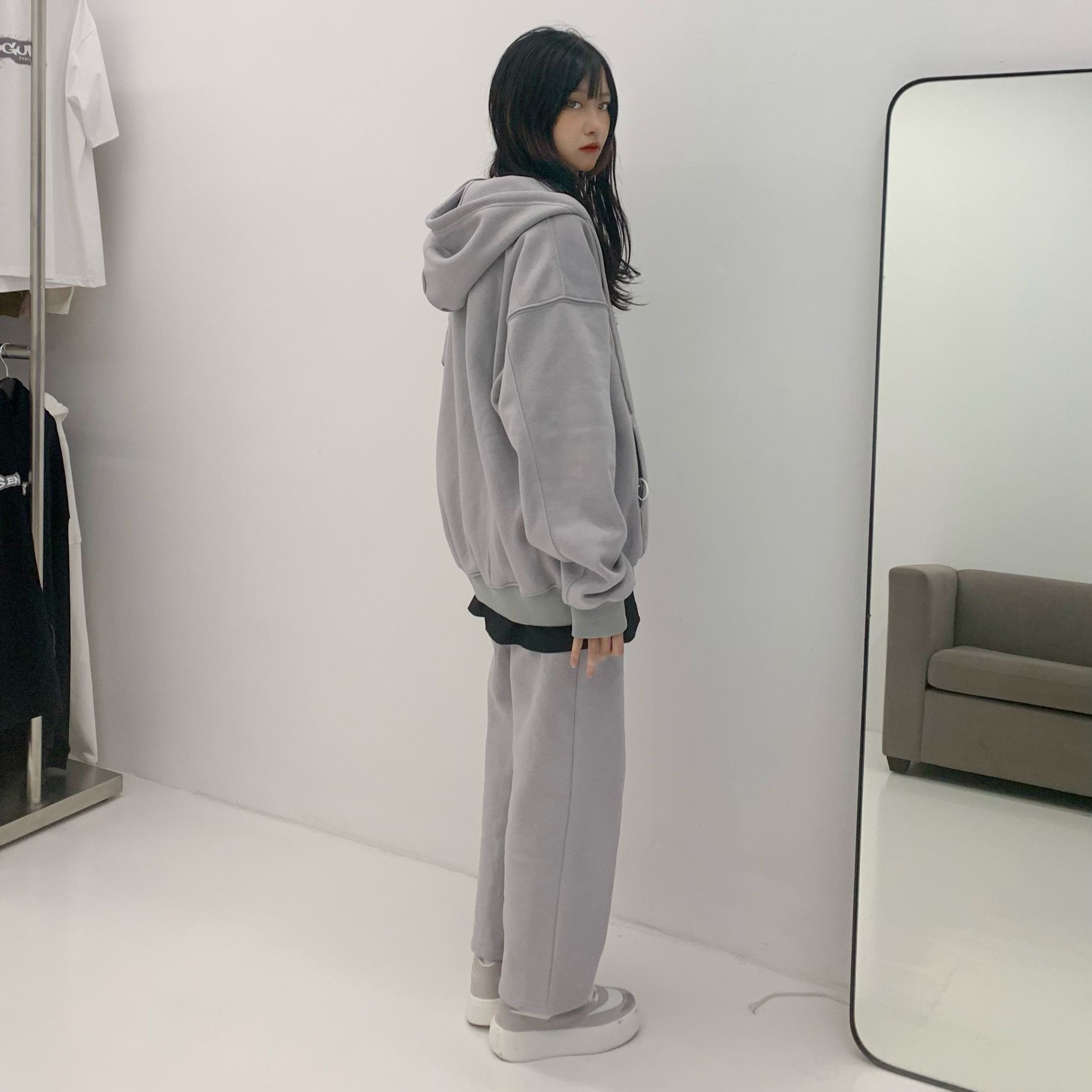 Áo Khoác OVERSIZE FRIENDSFOREVER ZIP HOODIE