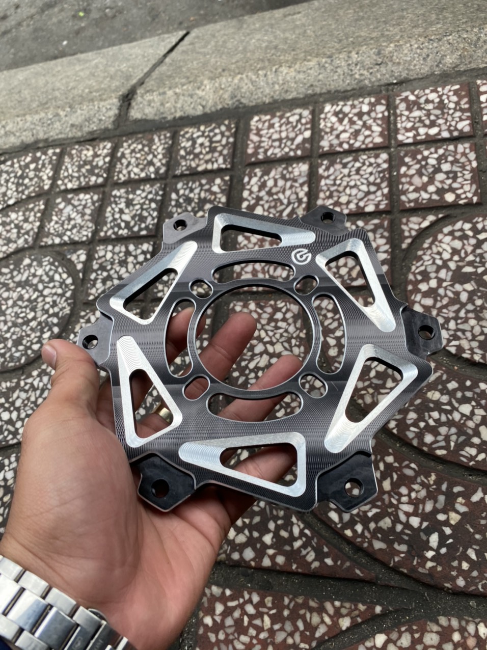 LÒNG ĐĨA CNC 3D MẪU BREMBO WINNER- ĐỒ CHƠI XE MÁY