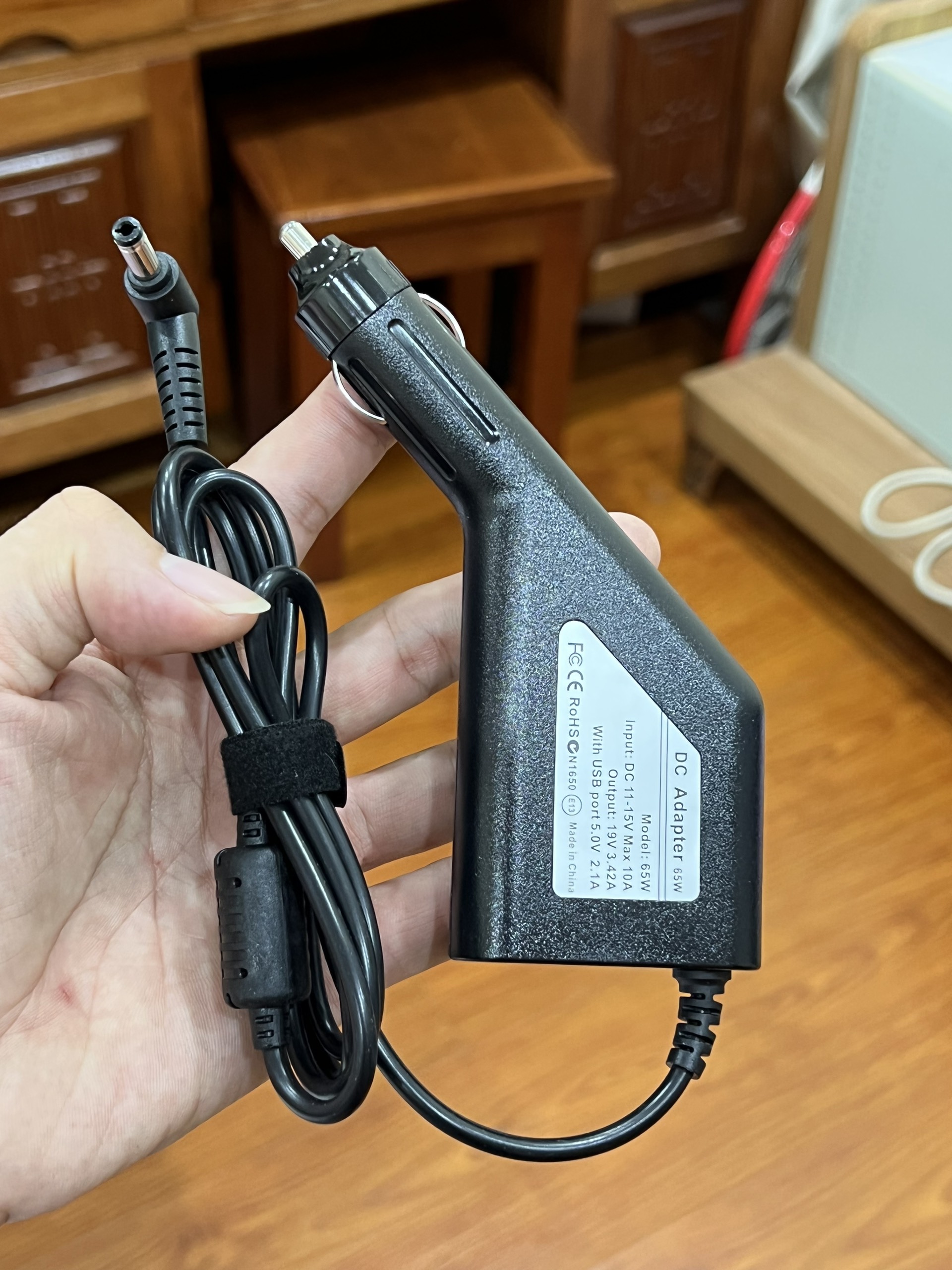 Sạc loa harman kardon go play trên ô tô xe hơi