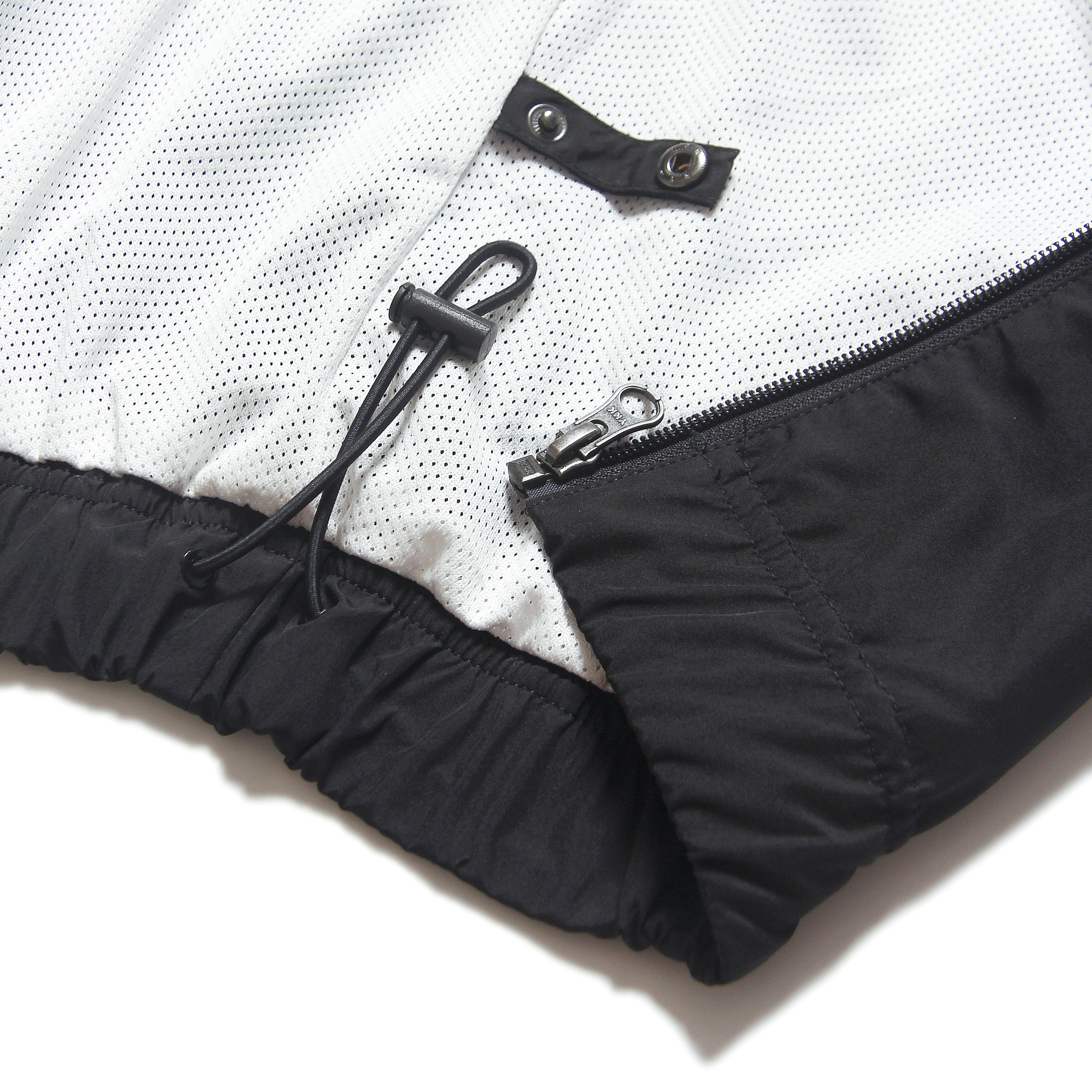 Áo khoác KIMOCHEESE BOXY WINDBREAKER JACKET / Đen