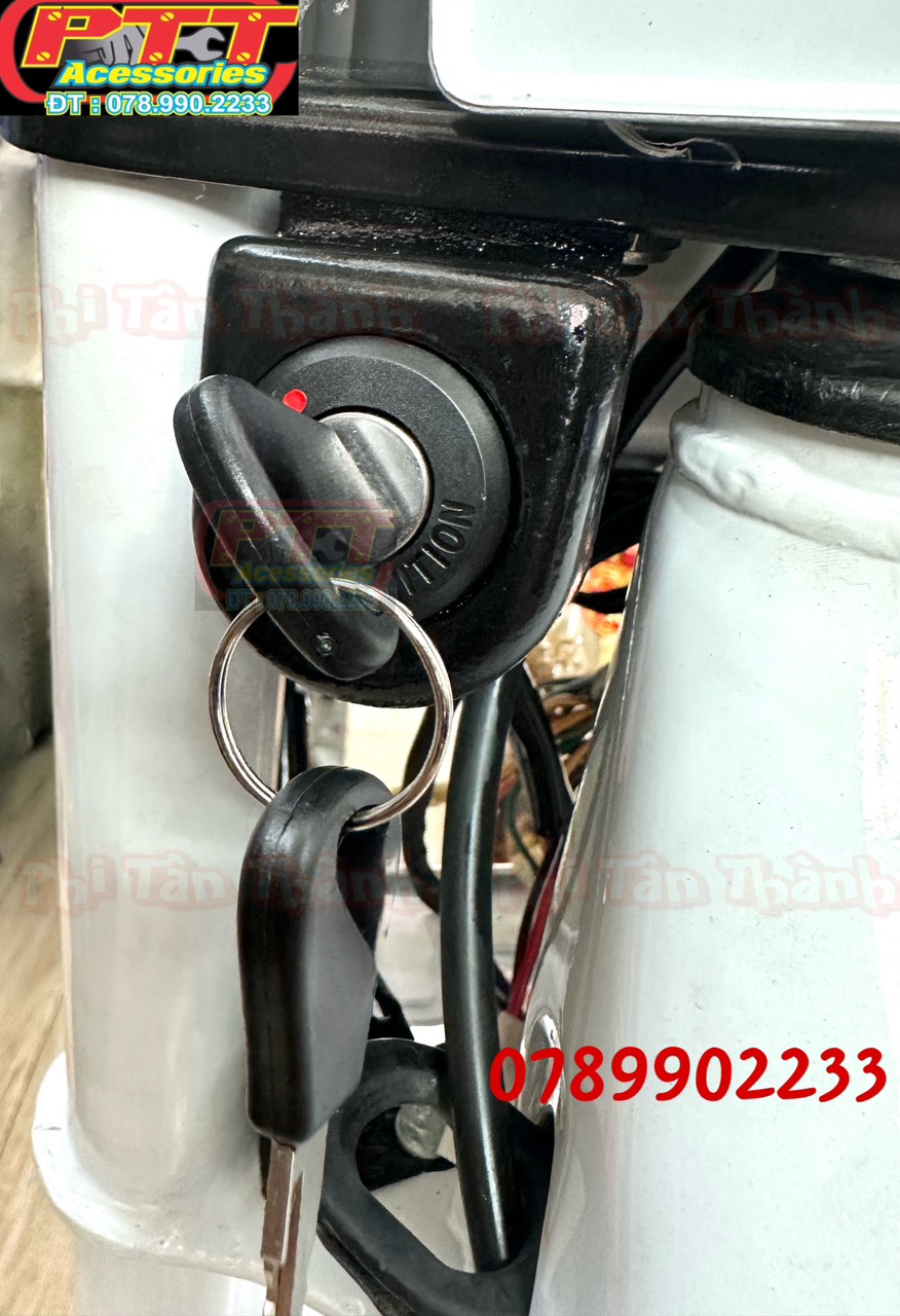 BỘ Ổ KHOÁ XE CHALY ĐỜI 84 ( XE NHẬT )