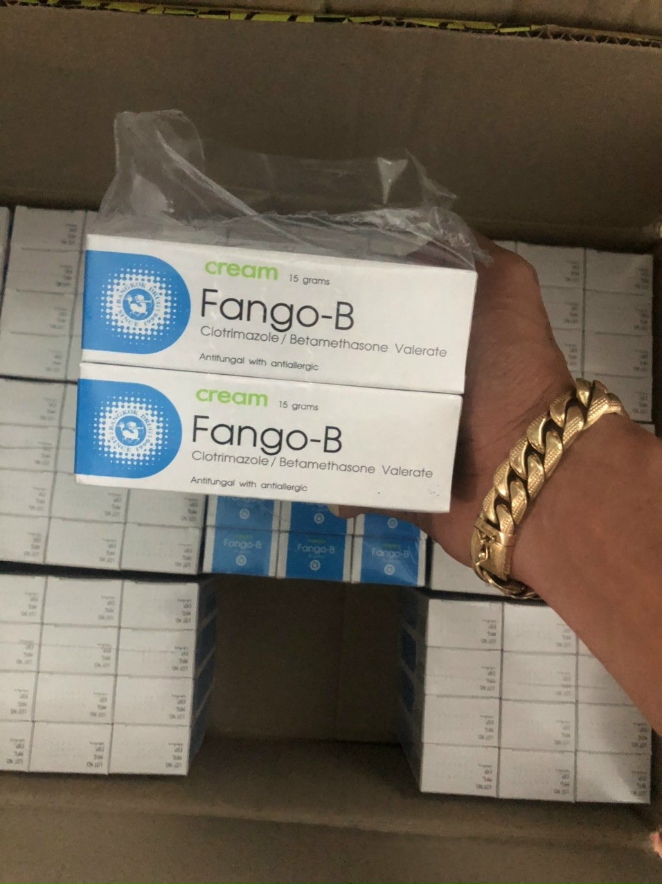 Kem thoa lang ben, nấm Fango-B Thái Lan 15gr