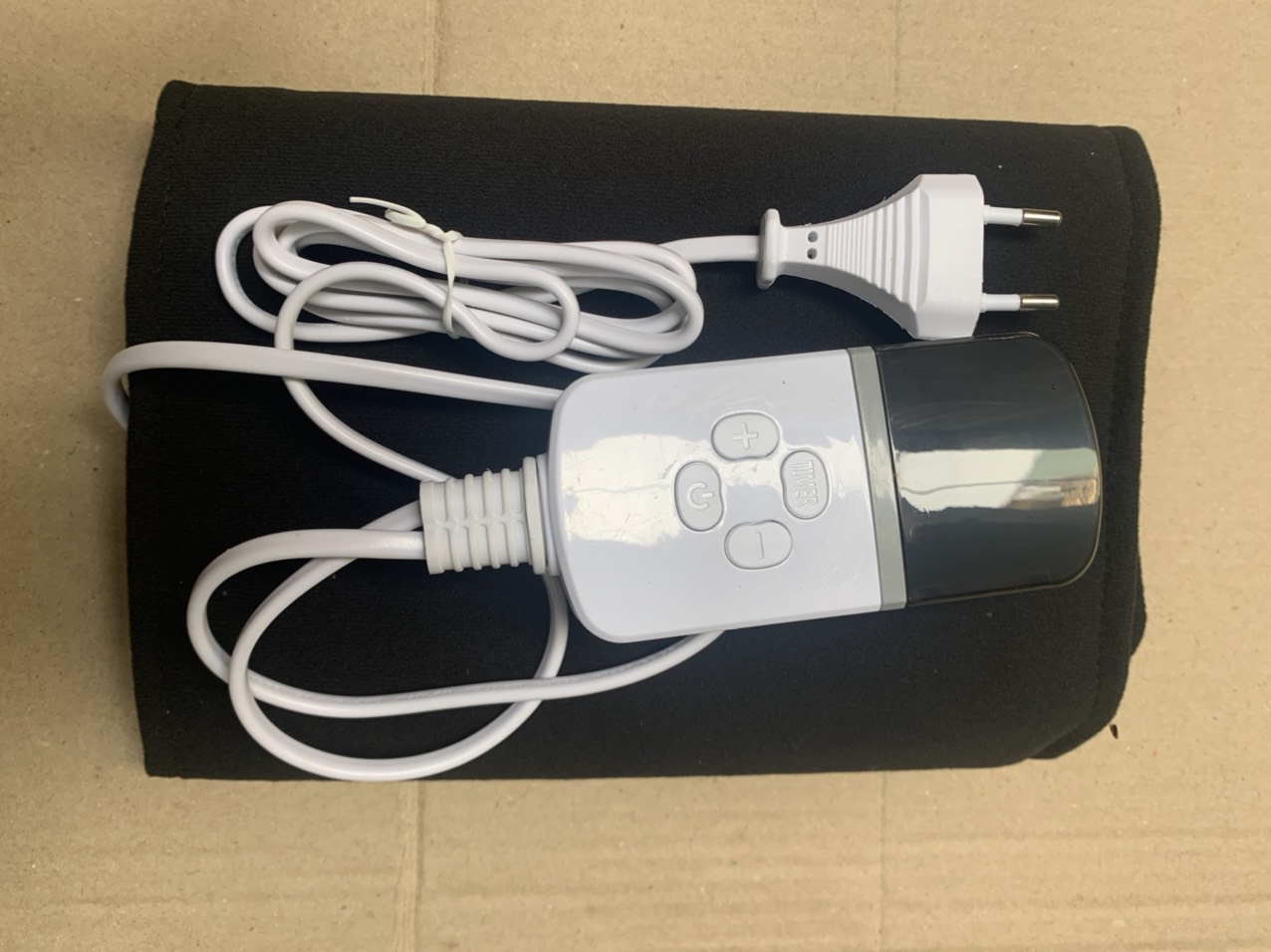 Đai quấn nóng Queen tan mỡ bụng (BH 12t)
