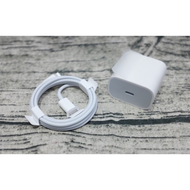 [HCM]Sạc iphone nhanh JUYUPU A8 FC261 2.1A giá rẻ gồm cốc sạc và dây cáp iPhone Micro Type C bộ sạc điện thoại chính hãng dành cho iPhone Samsung OPPO VIVO HUAWEI XIAOMI củ sạc