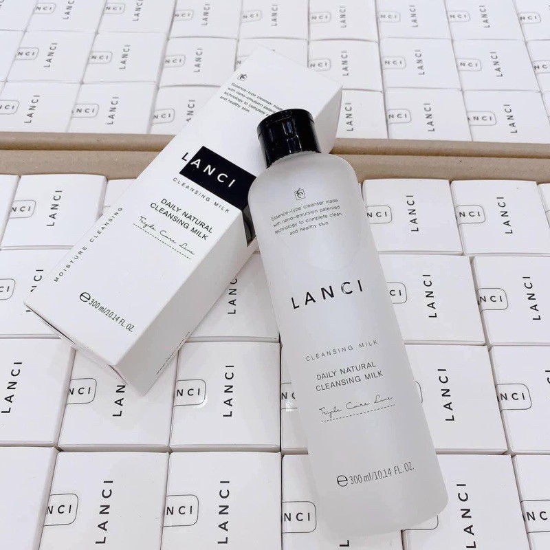 Nước tẩy trang đa năng LANCI dạng sữa 300ml