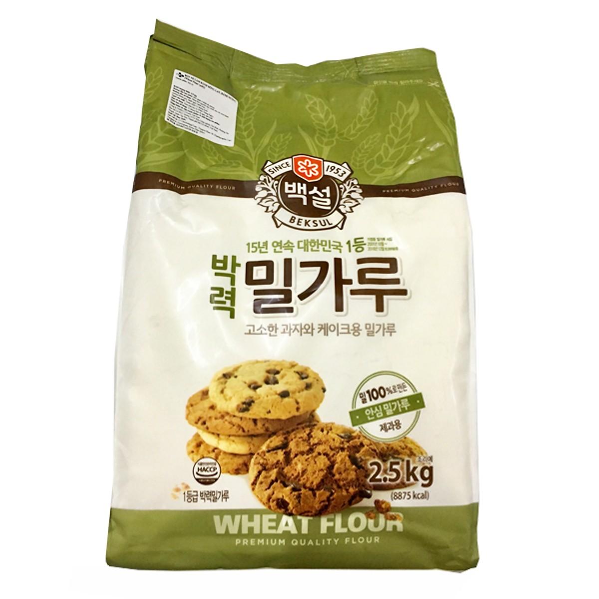 Bột mì làm bánh bông lan, bánh nướng beksul 2,5kg - nhập khẩu hàn quốc