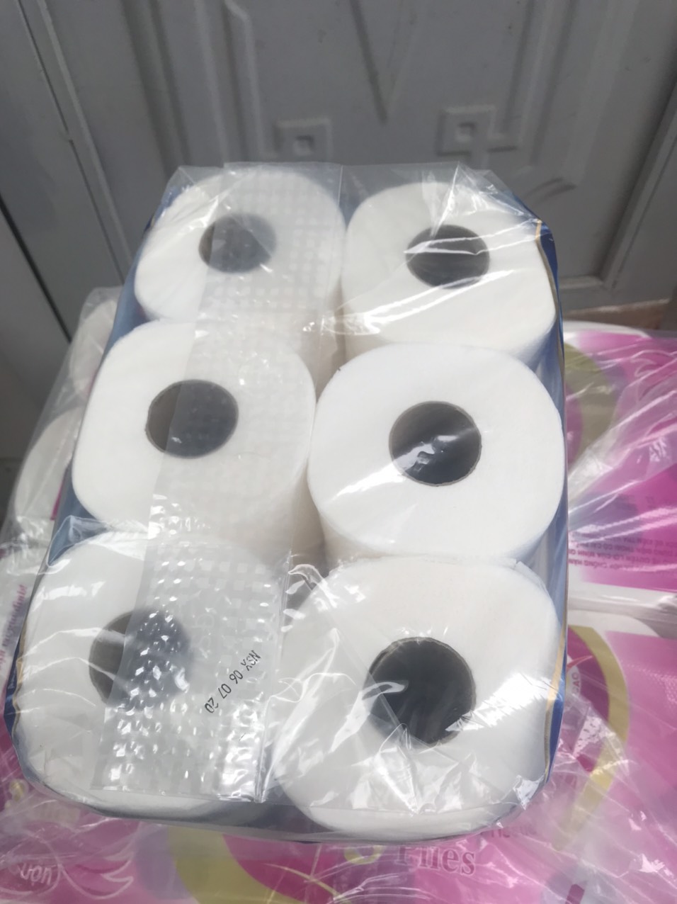 Giấy Vệ Sinh Watersilk Bịch 12 Cuộn loại 1