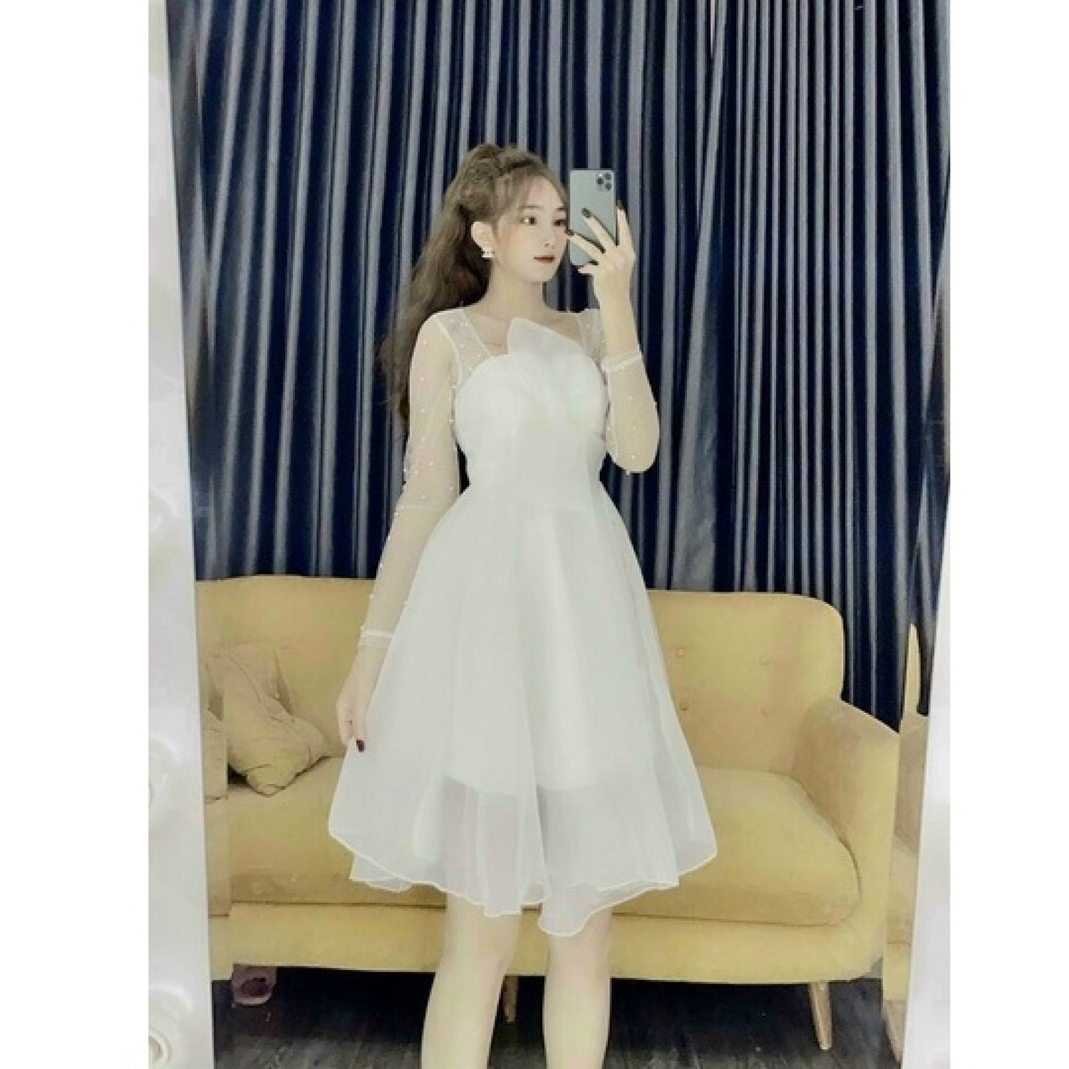 Đầm công chúa cúp ngực tay lưới