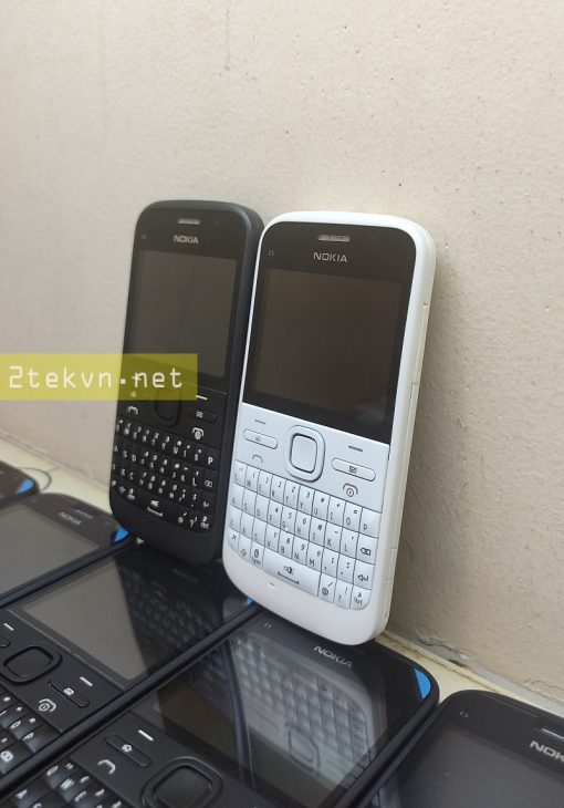 [HÀNG CHÍNH HÃNG] Điện thoại nokia e5-00 24 ký tự cổ phổ thông giá rẻ