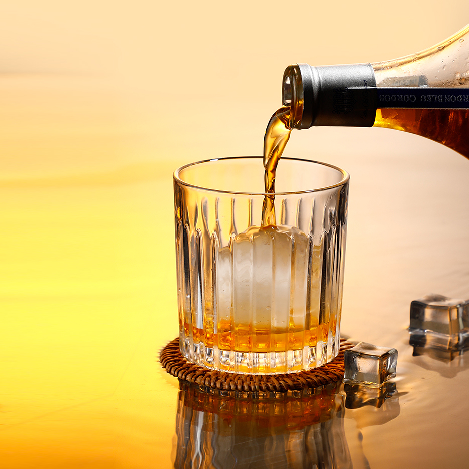Ly Whisky - Ly Rock Thủy Tinh