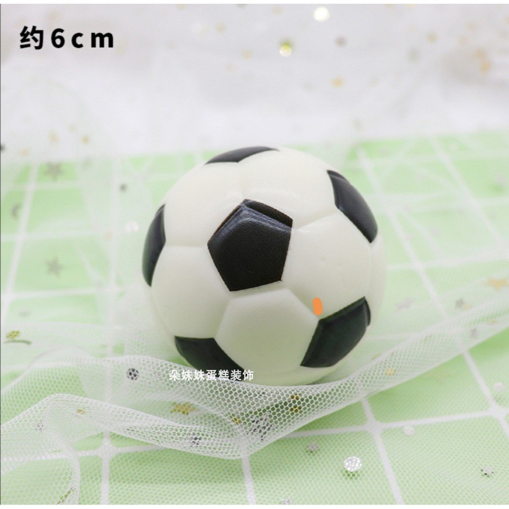trang trí bánh mô hình quả bóng đá - 6,5cm | Lazada.vn