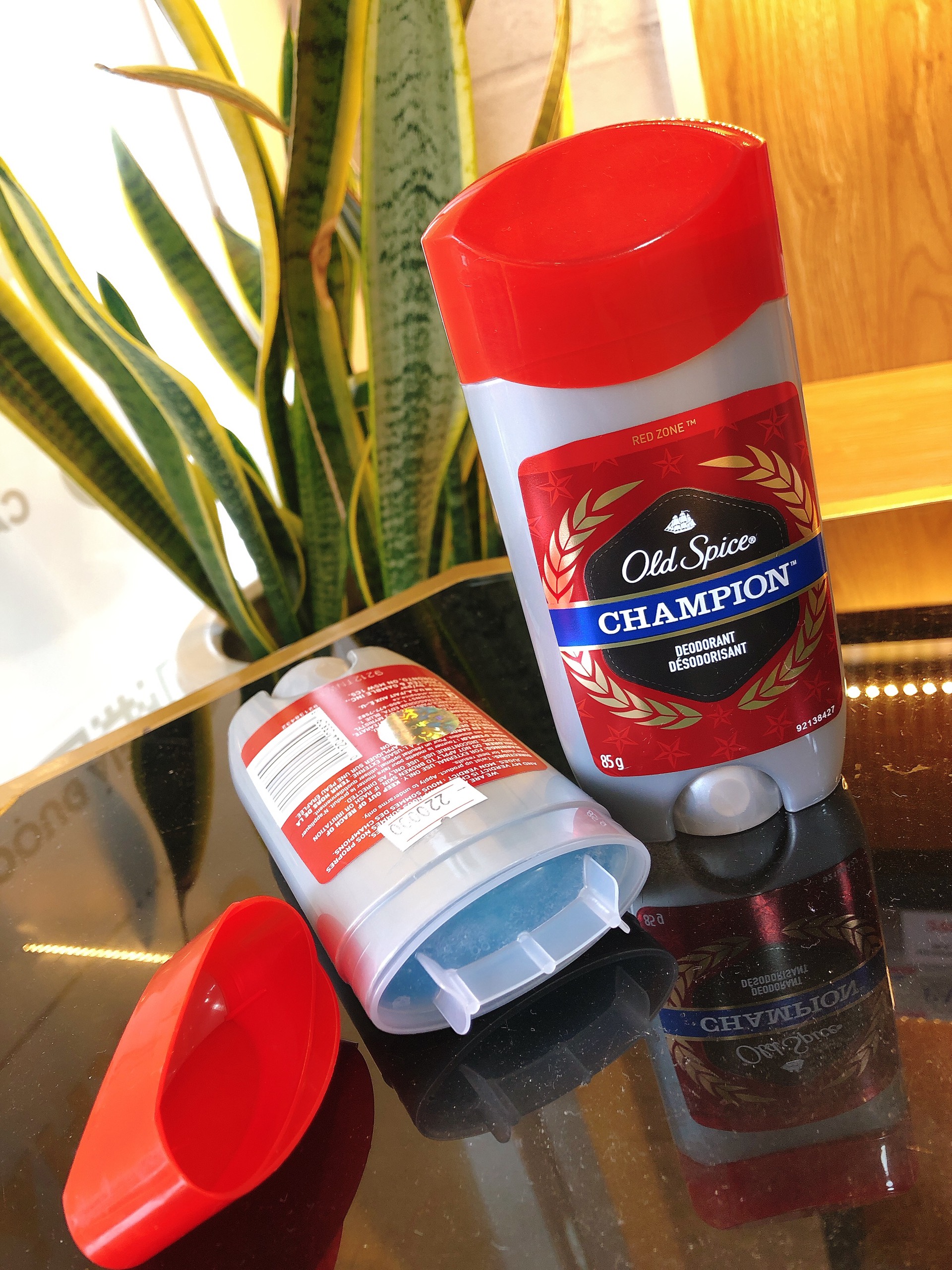 Lăn Khử Mùi Old Spice Red Zone Collection Champion