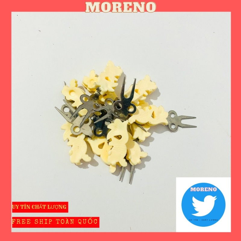 Xiên chuối hoa quả cho chim chất liệu nhựa bền đẹp giá rẻ thương hiệu MORENO