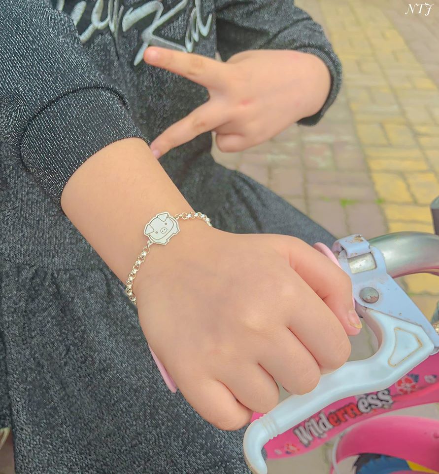 Vòng bạc cho bé hình con giáp