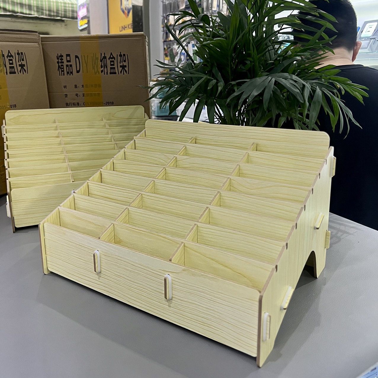 Kệ gỗ đa năng 24 ngăn dễ dàng lắp ráp