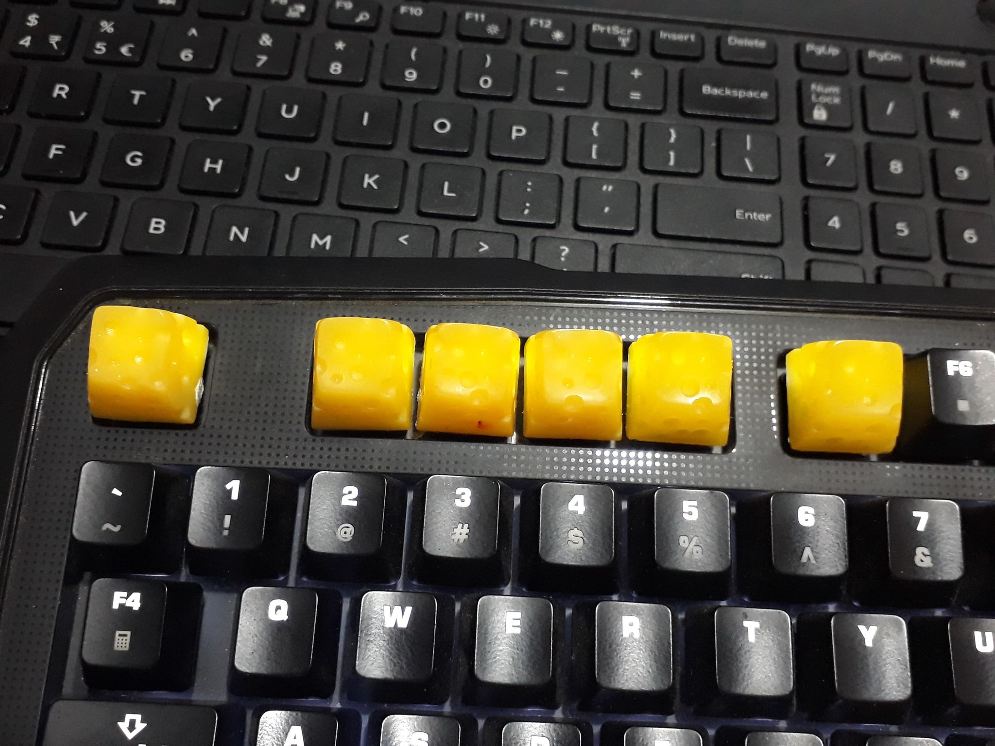 [HCM]Keycap Cheese clone trang trí bàn phím cơ gaming
