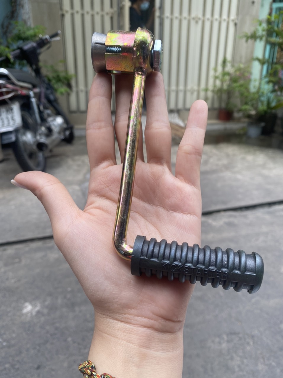 GÁC CHÂN SAU CUB 81 SẮT