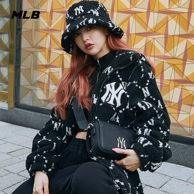 Túi đeo chéo nữ NY (hàng auth tuồn)  size 20cm nhiều mẫu