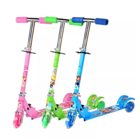 XE TRƯỢT SCOOTER 3 BÁNH CÓ ĐÈN