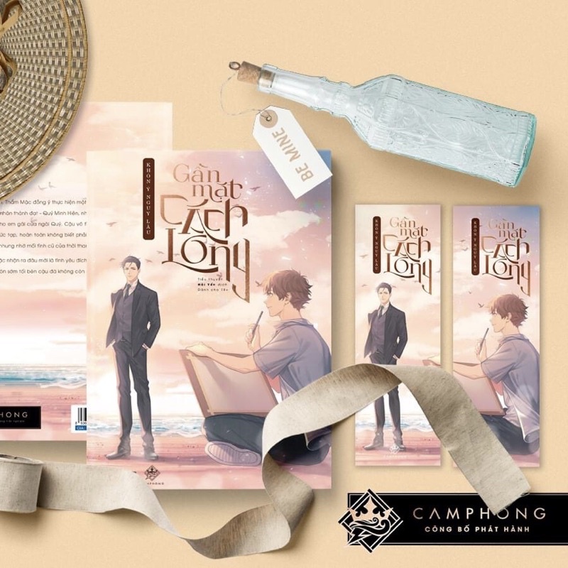 Sách - Gần Mặt Cách Lòng
