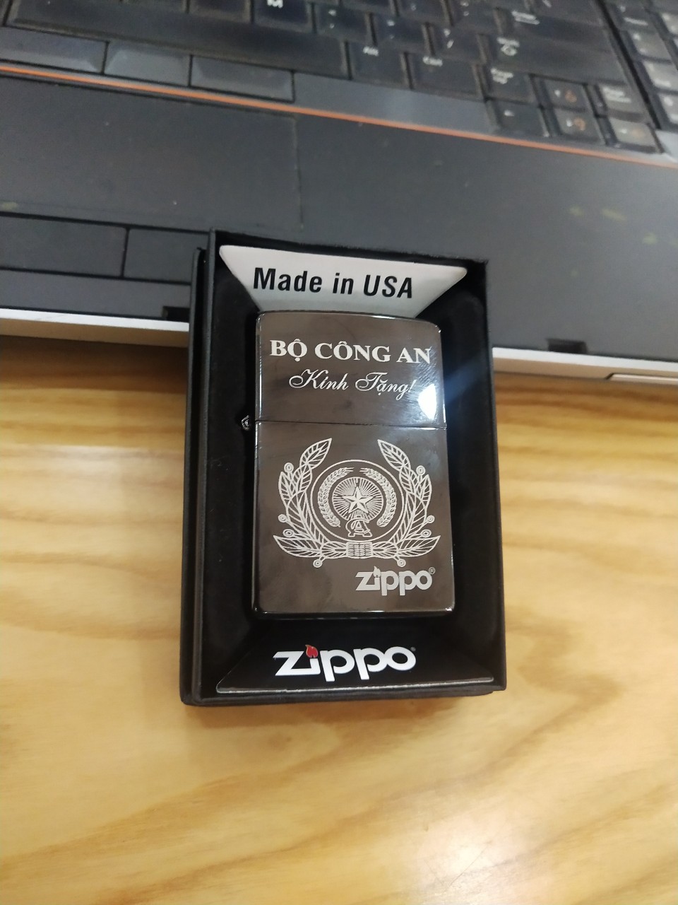 [HCM]Zippo Khắc Laze Logo Bộ Công - An Đen