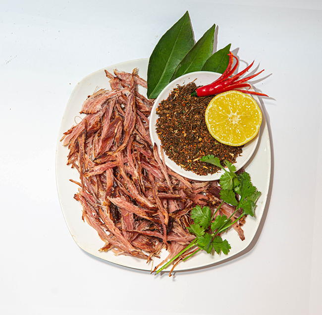 Thịt thăn treo gác bếp lợn đen vùng cao Hà Giang [200gr]