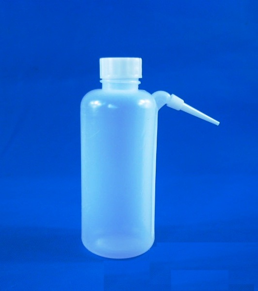 Bình tia vòi ngang 500ml - nắp trắng