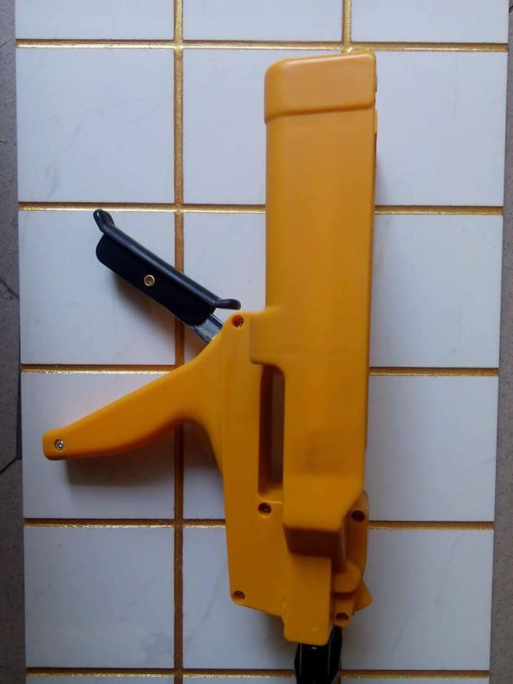 Bộ sản phẩm thi công keo chít mạch saveto (4 dụng cụ)