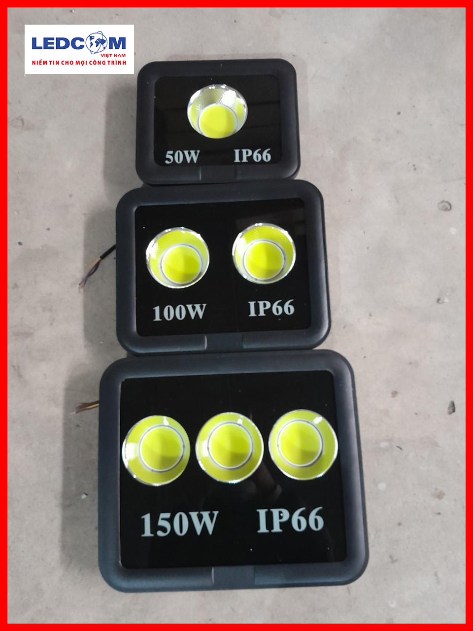 Đèn LED pha cốc 150w chiếu ngoài trời giá tốt