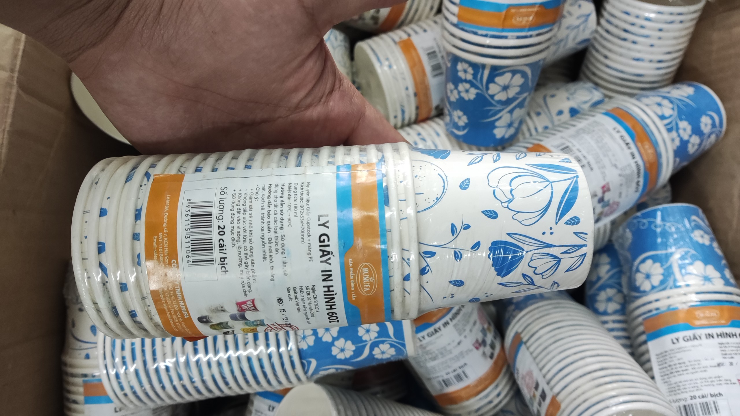 Ly giấy có in hình hoa Hunufa  6oz