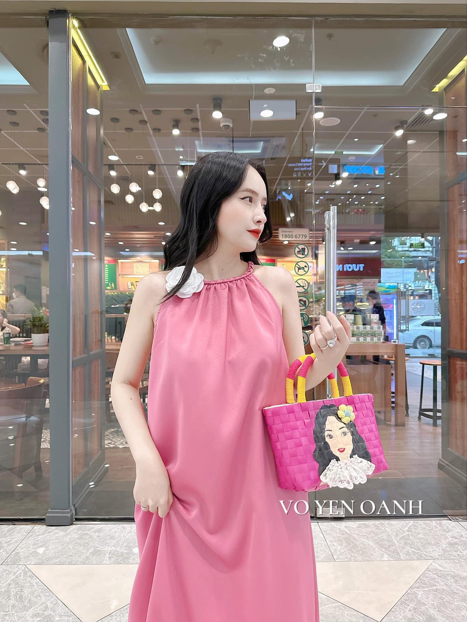 Đầm lụa chéo cổ yếm dáng suông dài mặc đi chơi, đi tiệc mẫu mới, váy babydoll cổ áo đính hoa dễ thương, đầm bầu đẹp