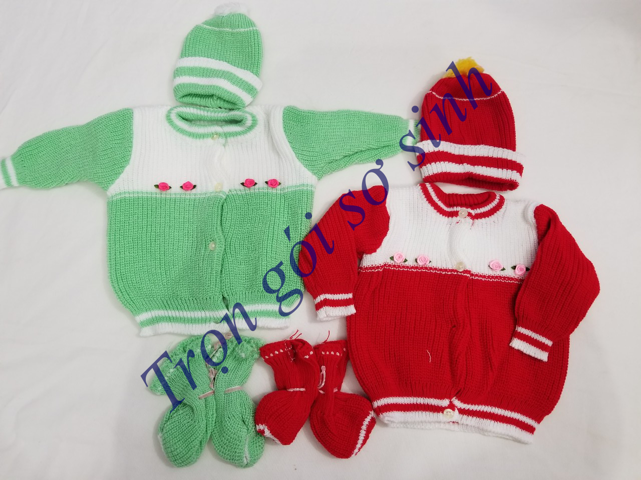 Áo len cho bé - Set đồ len cho bé gồm Áo, nón, tất