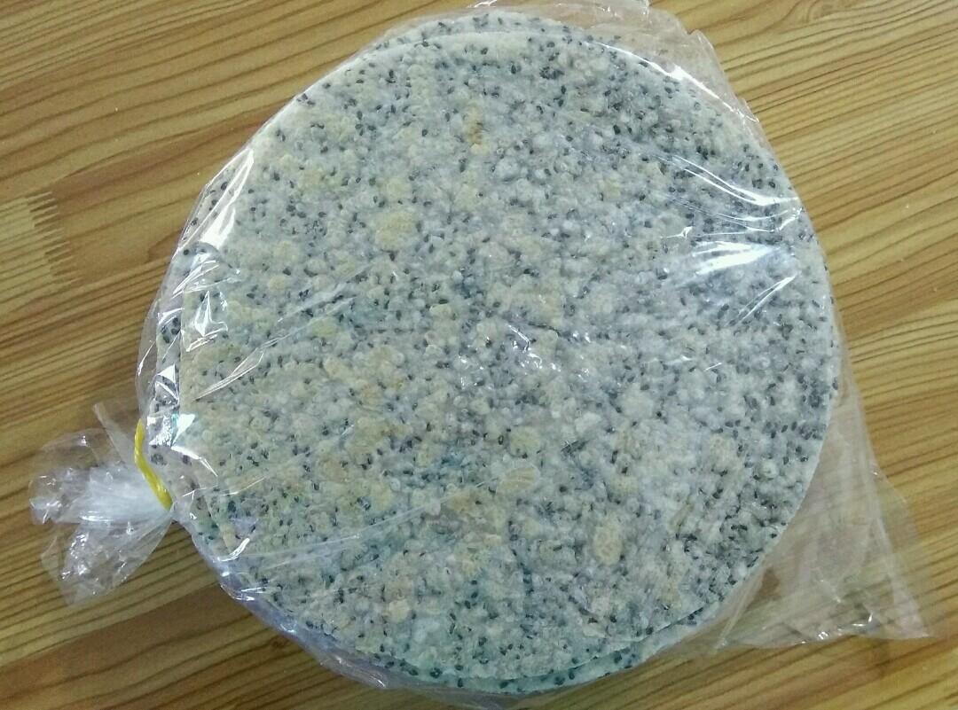 Bánh tráng mè đen cốt dừa (10 cái)