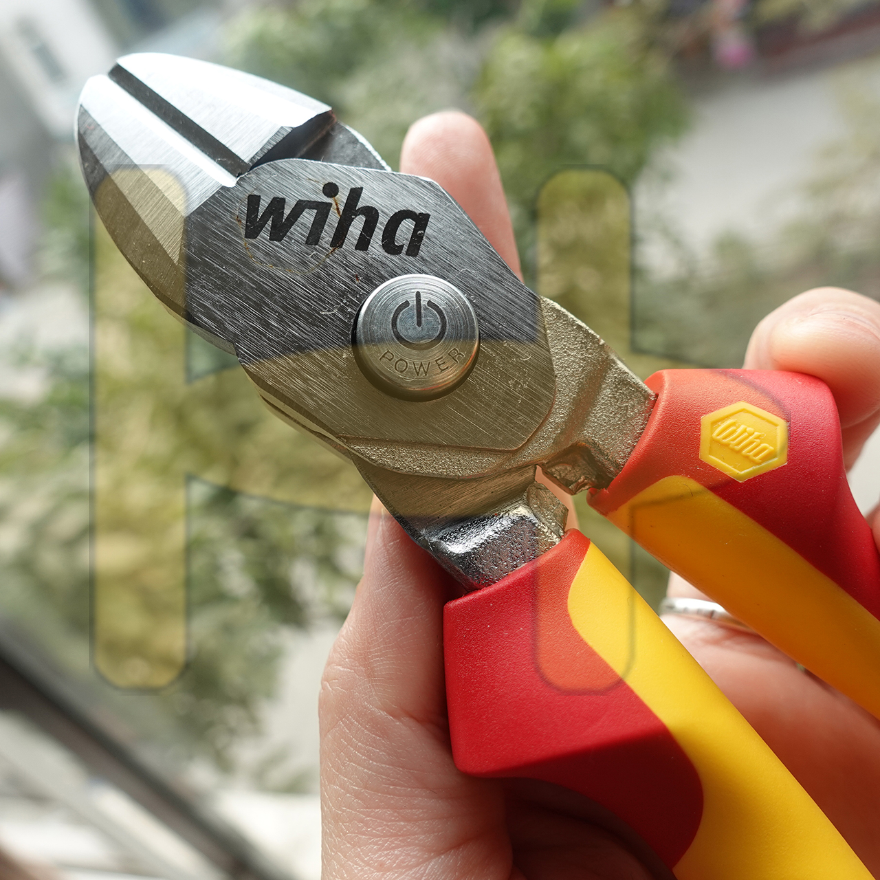Kìm bi cut cách điện 1000V Wiha  38191
