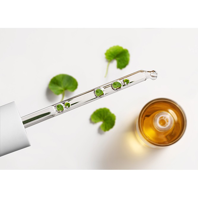 Tinh chất Rau Má Madagascar Centella Ampoule 100ml - Mẫu mới