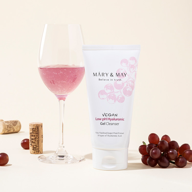 Gel rửa mặt VEGAN Low pH Hyaluronic 150ml