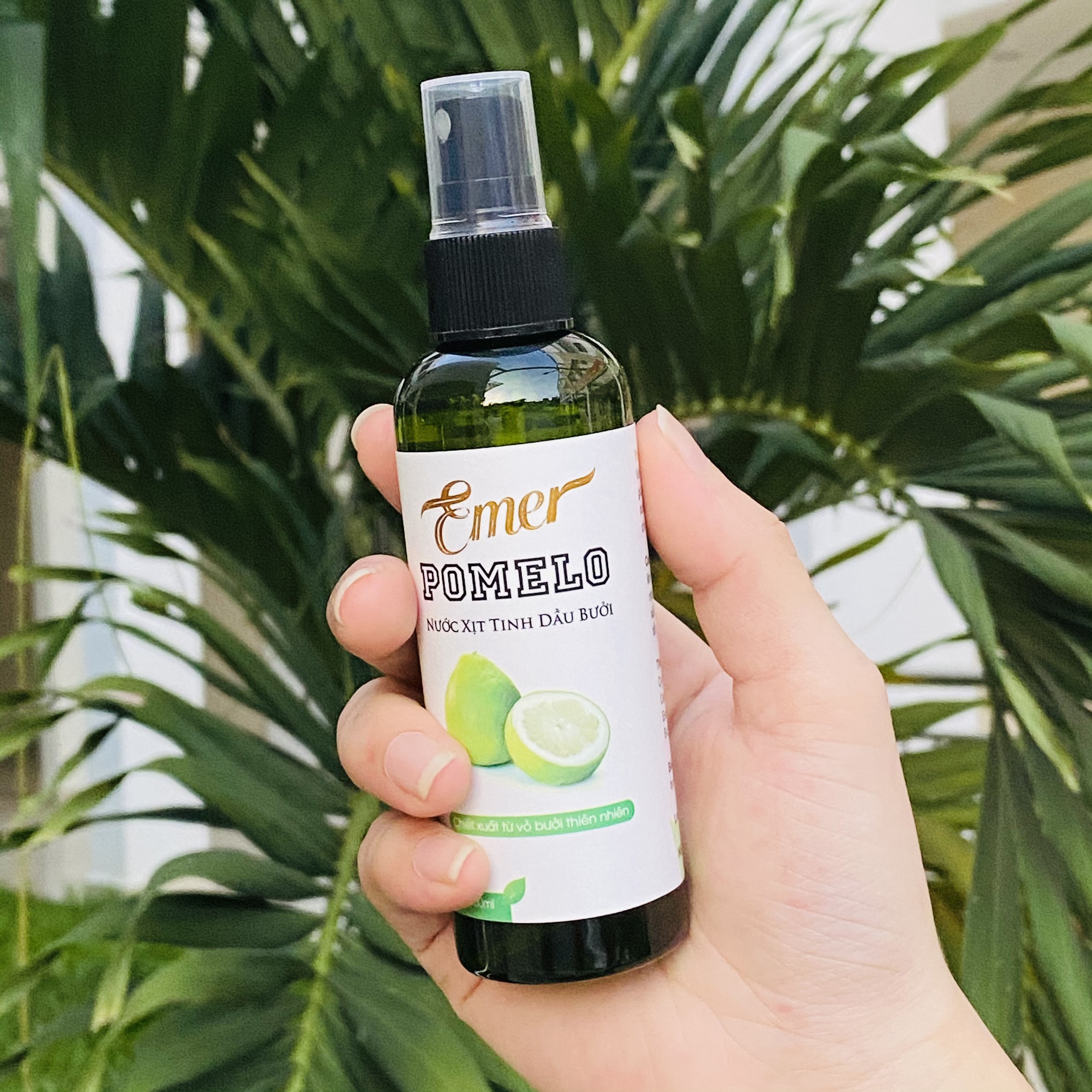 Tinh dầu bưởi xịt mọc tóc Pomelo Emer 100ml giảm rụng tóc kích mọc tóc nhanh cho tóc dày và dài hơn