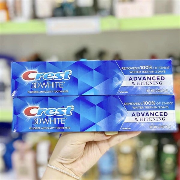 Kem đánh răng Crest 3D White 147g mẫu mới