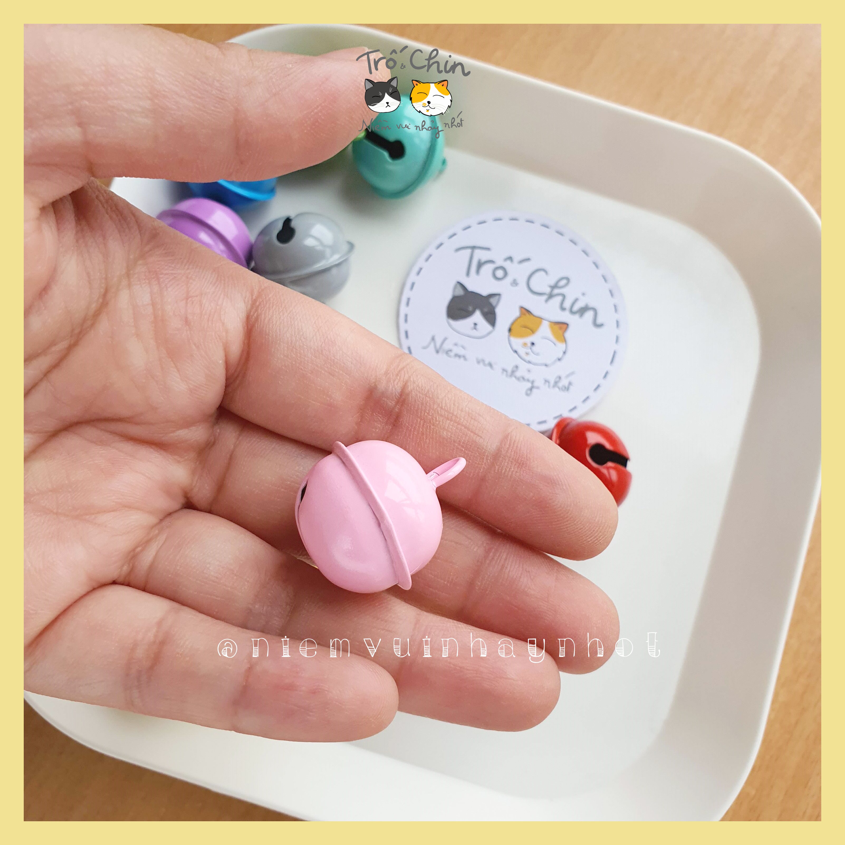 Chuông trang trí 22mm nhiều màu để lựa chọn