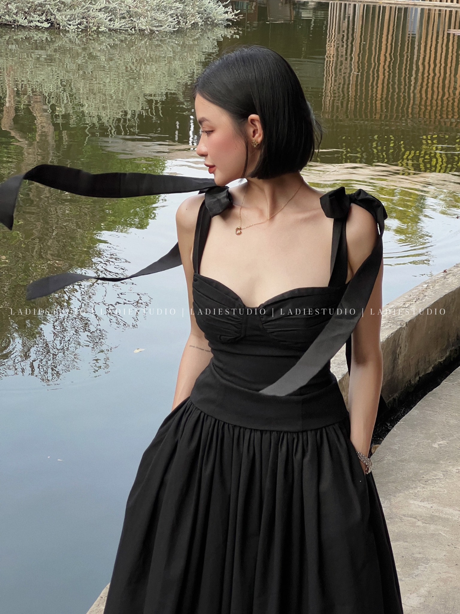 Áo cúp ngực cột dây nơ Muse Top, AO56, Ladie Studio