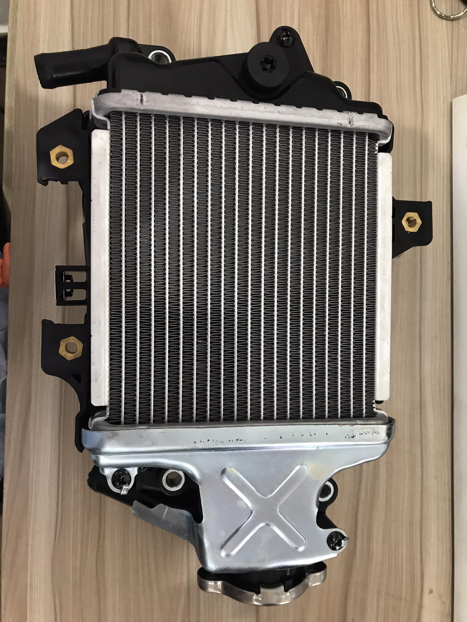 Két nước vario 150/pcx 150 hàng cao cấp loại 1