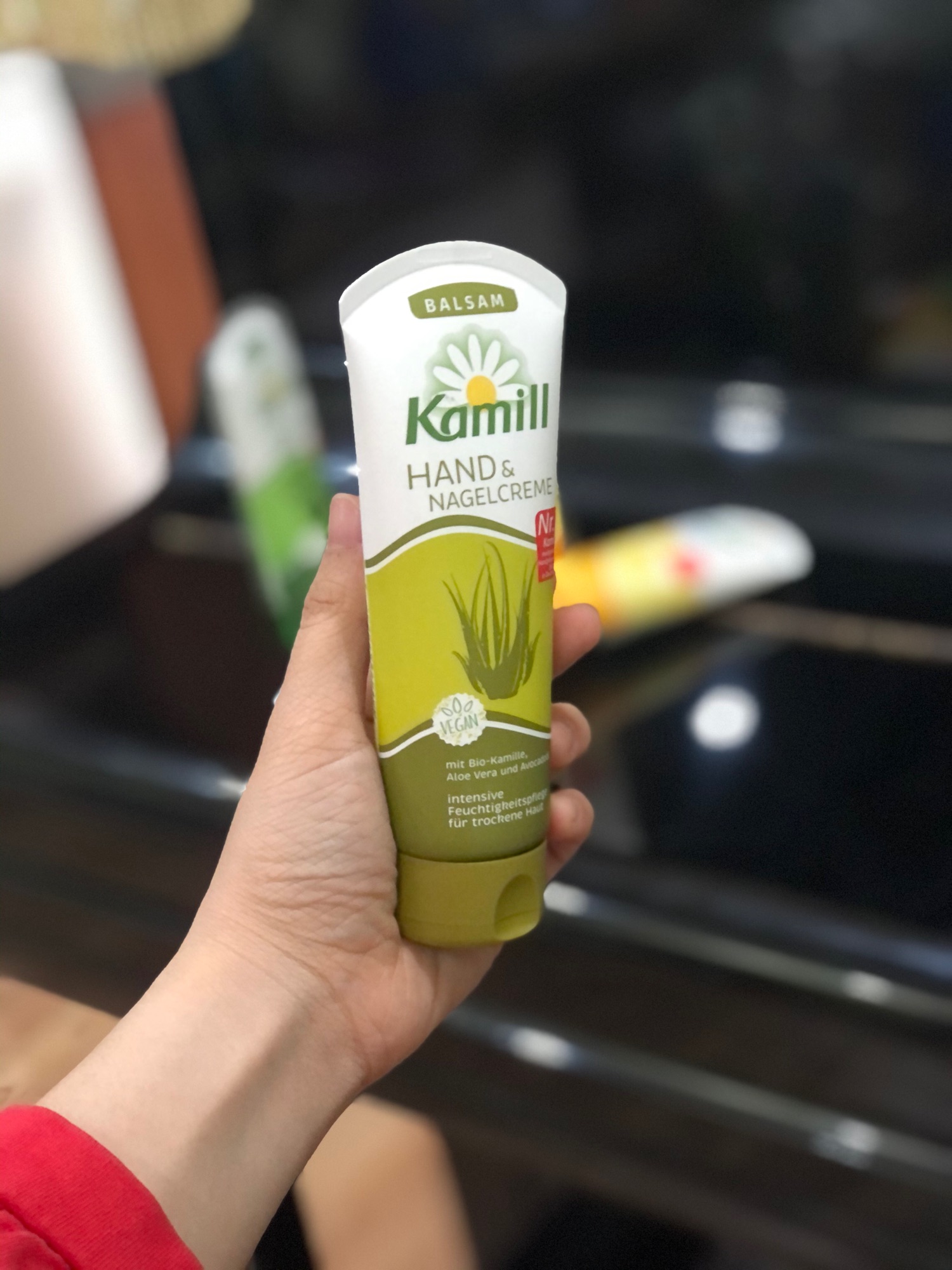 Kem dưỡng da tay Kamill hàng nội địa Đức