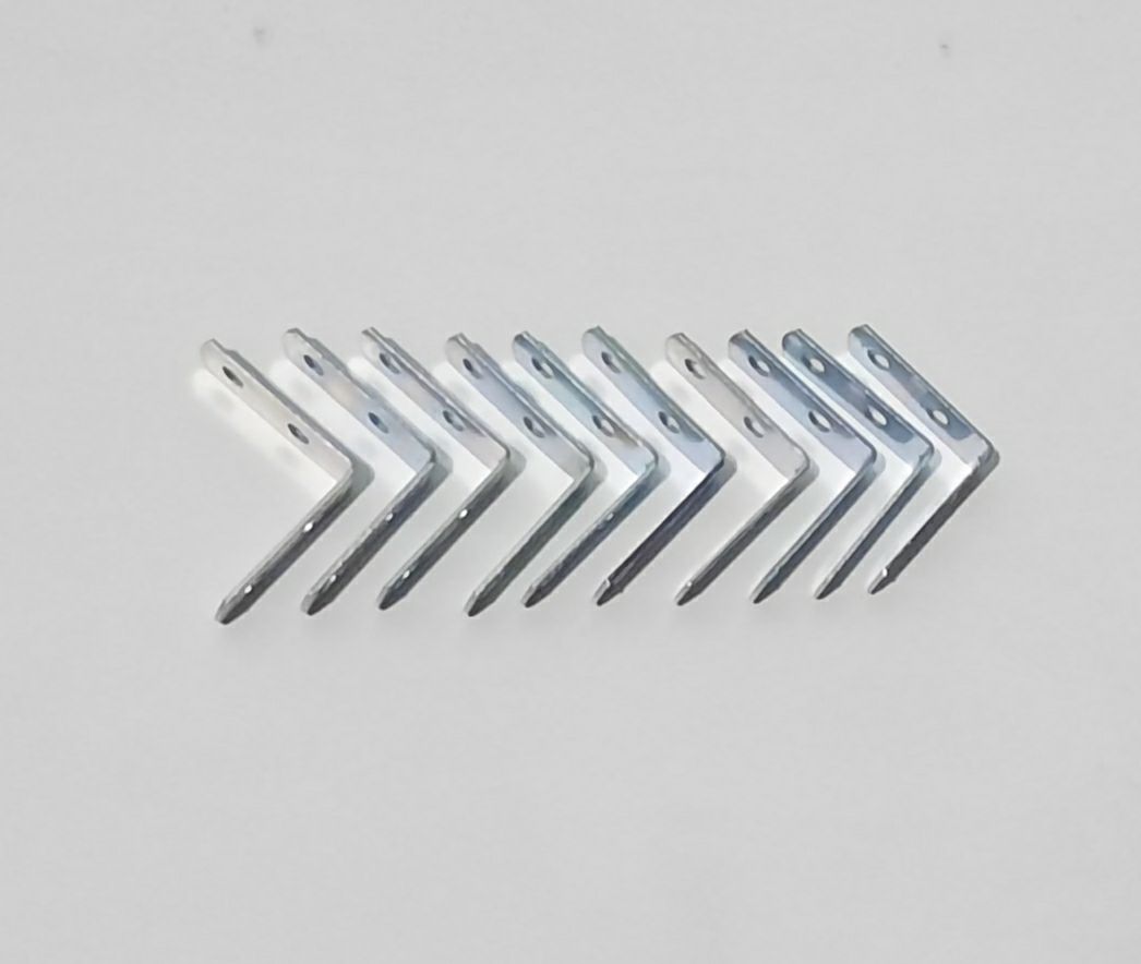 Gói 10 cái pat L 3cm x 3cm x 1,2cm